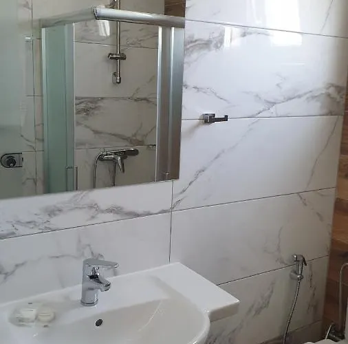 Lejlighedshotel Miros 2*