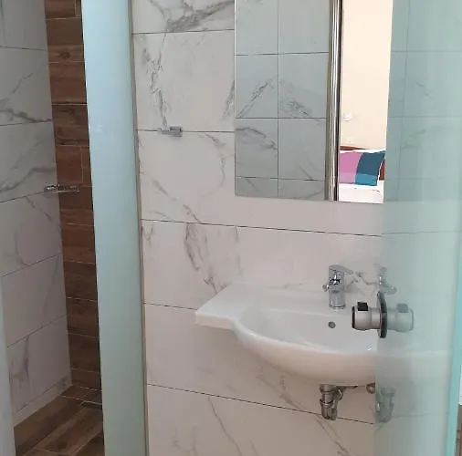 Lejlighedshotel Miros 2*