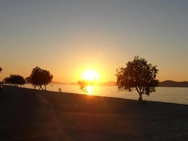 Miros 2* Tigaki